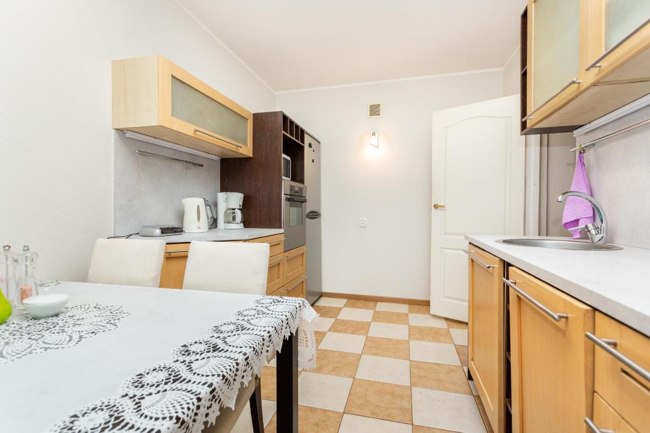 3 Room Central Apartmend 90M2 Parking For One Car Fifth Floor And The Building Does Not Have An Elevator Tallinn Exterior photo