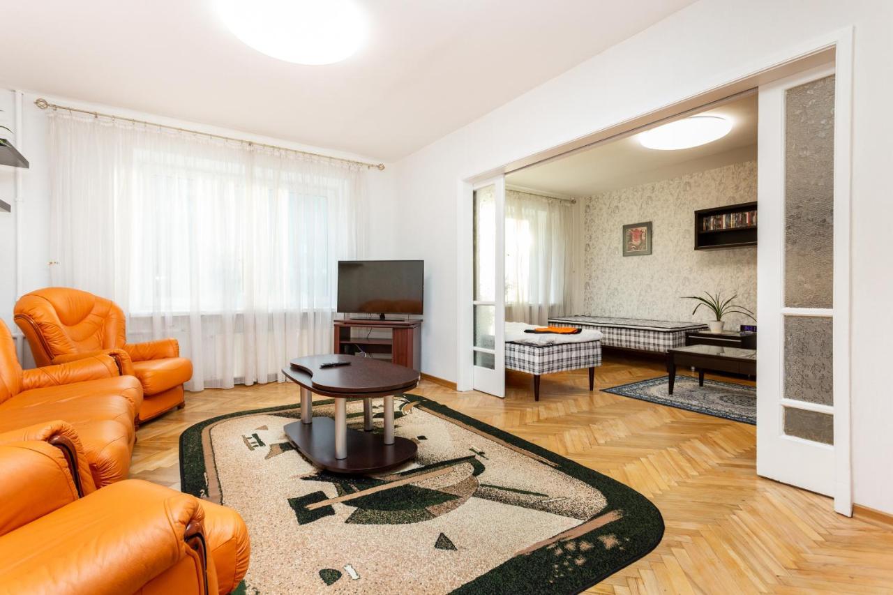 3 Room Central Apartmend 90M2 Parking For One Car Fifth Floor And The Building Does Not Have An Elevator Tallinn Exterior photo
